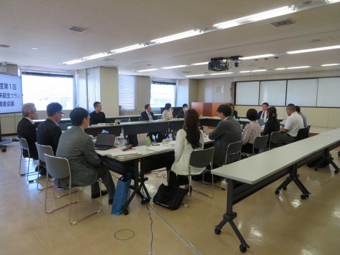 写真：令和6年度第1回有識者会議