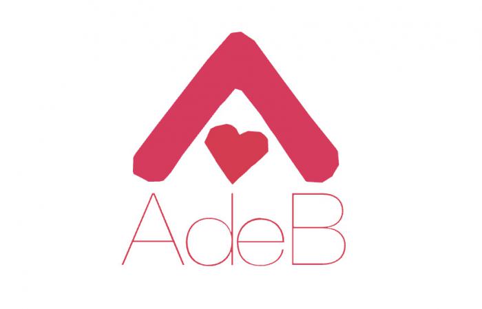 AdeBクリニックのロゴ2