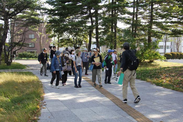 厚別歴史散歩の様子2