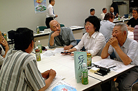 「運営を考える会」意見交換の様子1