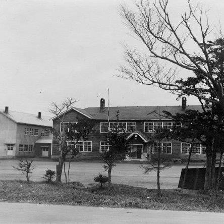 写真：厚別小学校校舎2
