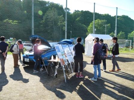 市電フェスティバルでの燃料電池自動車展示の様子1