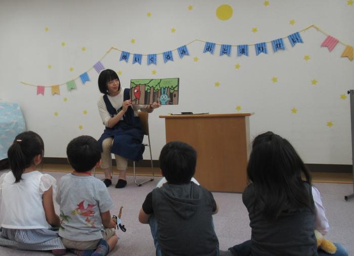 おはなし会のようす2