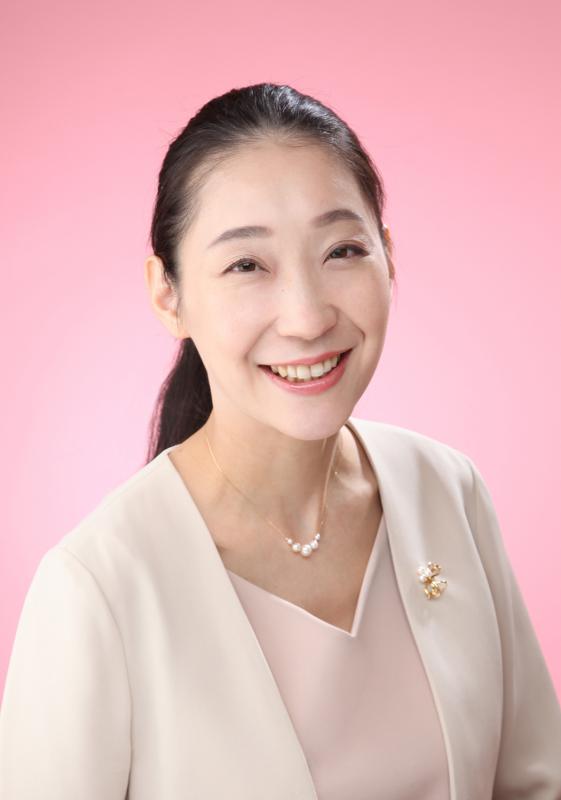朝倉委員の顔写真