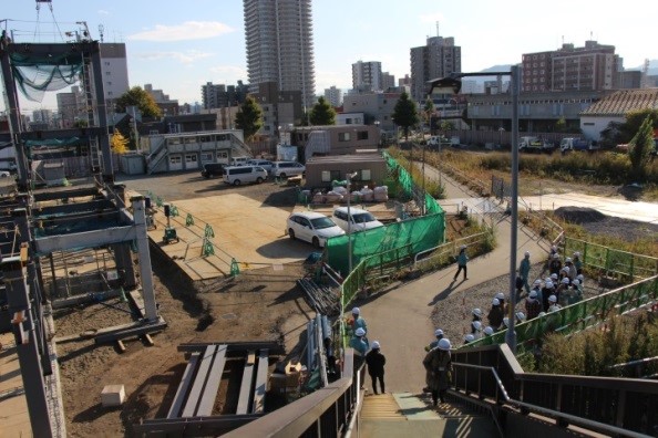 写真:苗穂駅現場一望