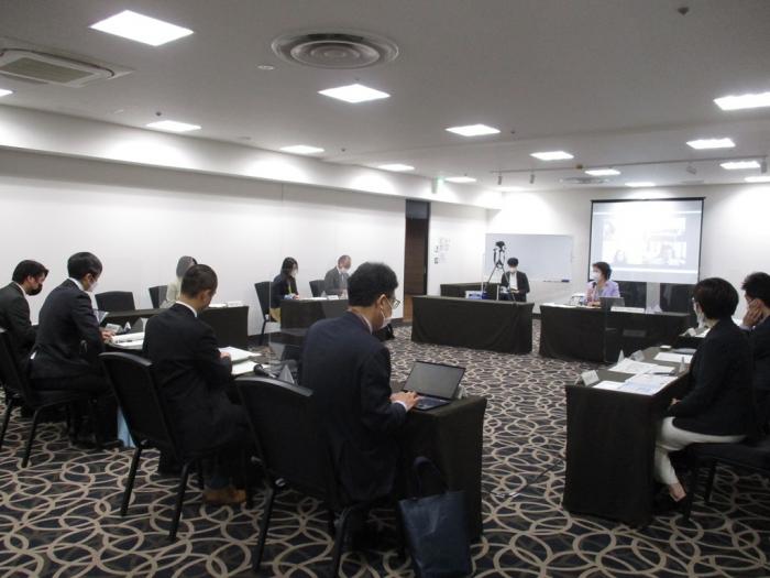 写真:第2回専門部会の様子