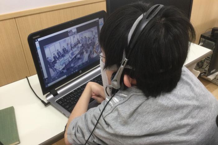 宮川 和也さんが仕事をしている様子の写真