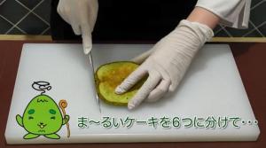 動画スライド:パンケーキを切り分ける