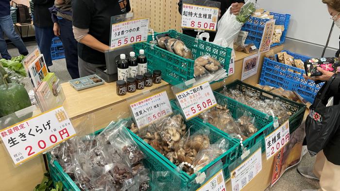 ちびまるしぇの様子3