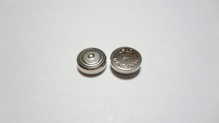 ボタン電池