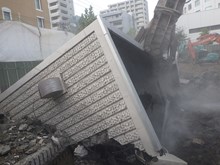 令和4年9月の旧庁舎(受水槽の解体)