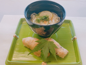 料理5(稲荷ごはん・稲庭うどん)