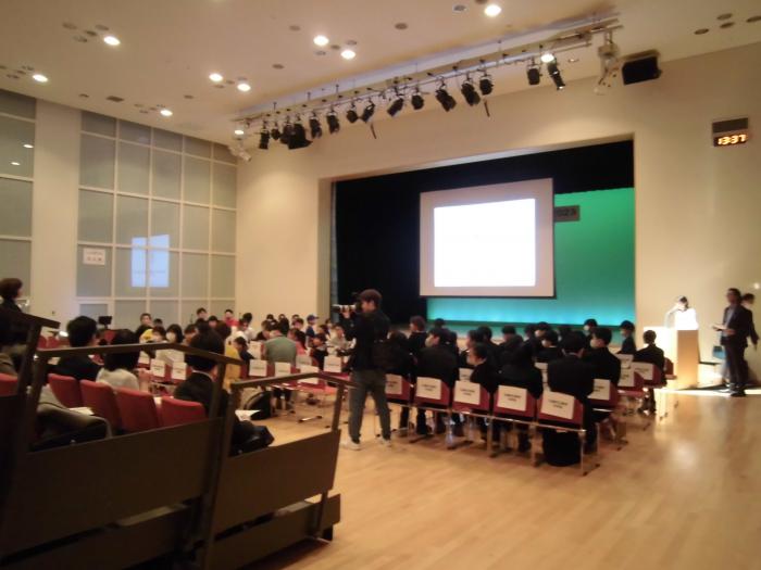 会場の様子