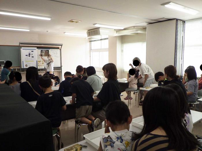 説明中の参加者の様子