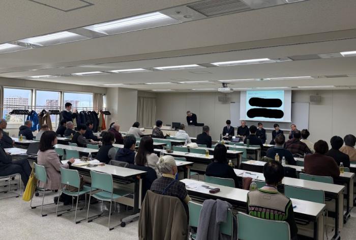 報告会の様子1