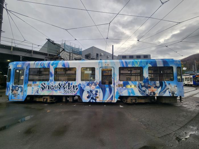 雪ミク電車外装5