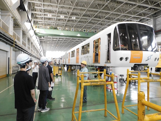 施設見学(札幌地下鉄車両基地)1