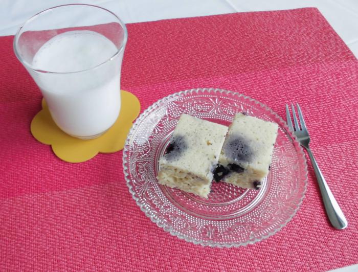 おからヨーグルトケーキ&ラッシー