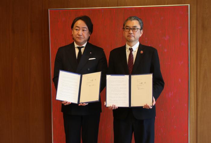 株式会社大丸松坂屋百貨店大丸札幌店との連携協定締結式の様子1