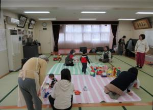 子育てサロンの様子