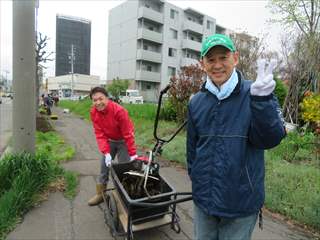 水車町郵便局植花2