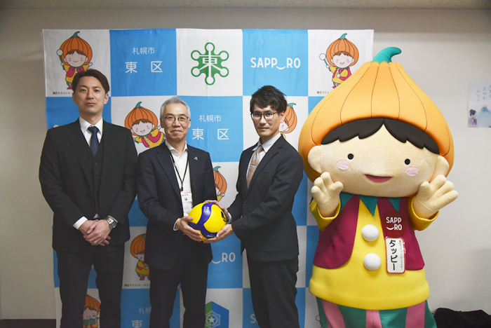 北海道イエロースターズ東区長訪問1