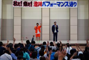 「花華クラッツ」によるステージ