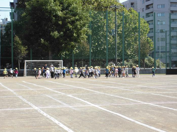 秋晴れの中でのクリーン大作戦です