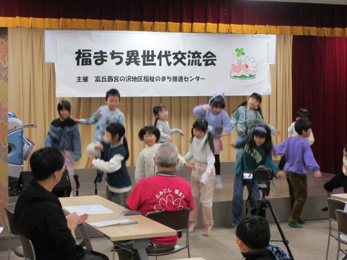 ステージ発表