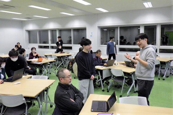 生成AI教室(初級)の様子
