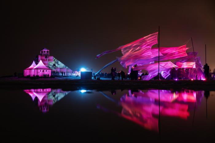 フィンランド・オウル市の冬のイベント「フローズン・ピープル」の写真