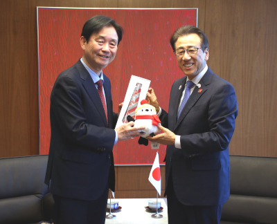 韓国・華川郡首による表敬訪問