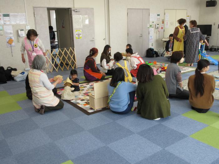 子育てサロン