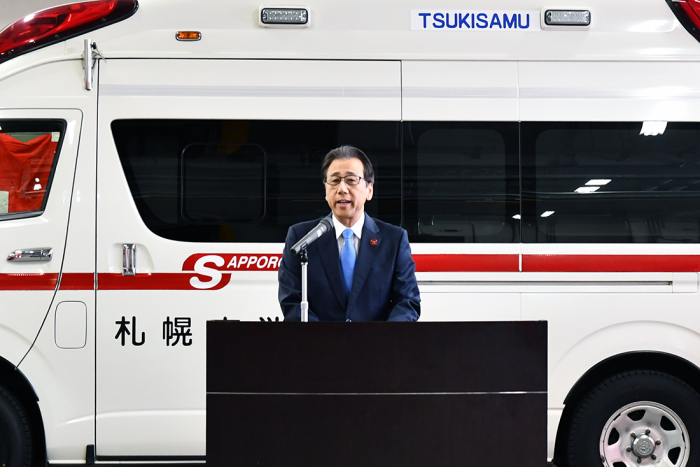 秋元市長からの式辞の様子