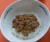 炒め納豆の写真