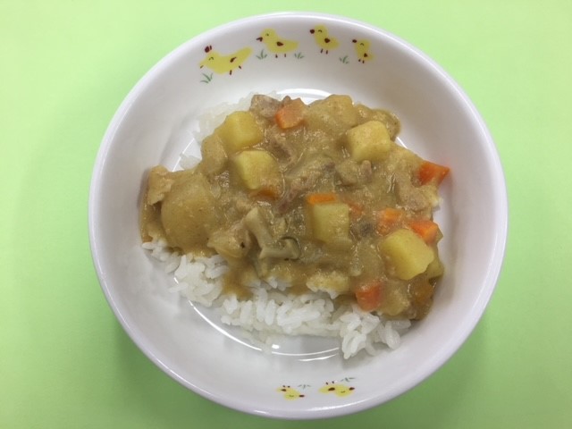 さつま芋カレーの写真