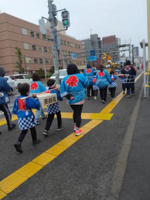 みこし行列風景2