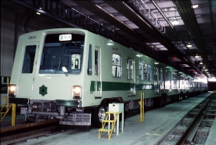 地下鉄南北線の車両（3000形）の写真2