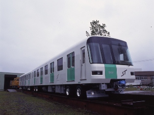 地下鉄南北線の車両（5000形）の写真1