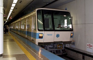 地下鉄東豊線の車両の写真12