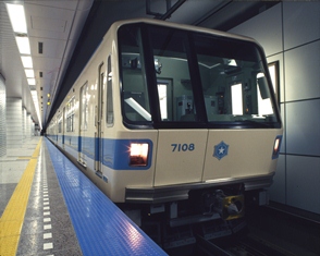 地下鉄東豊線の車両の写真14