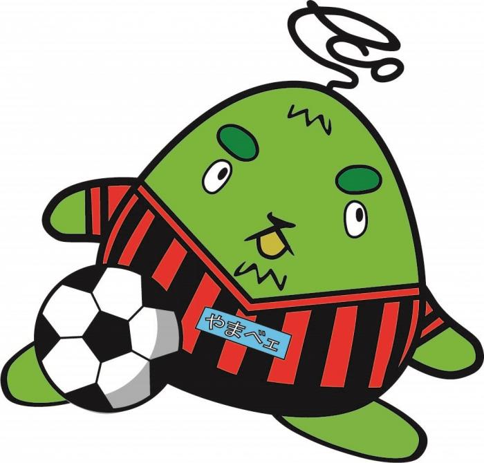 サッカーをしているやまベェの画像