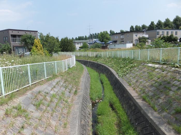 うらうちない川工事前